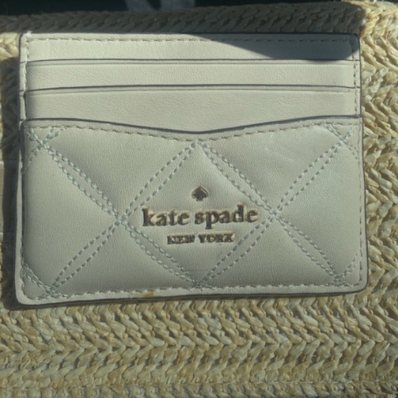 ♦️Kate Spate Cream Quilted Leather Diamond Cardholder - Picture 3 of 3